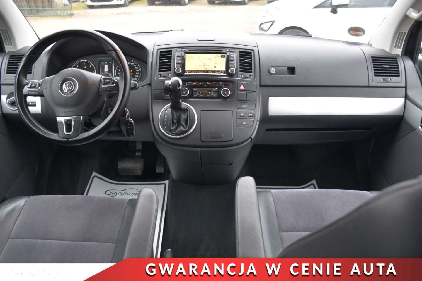 Volkswagen Multivan - 5