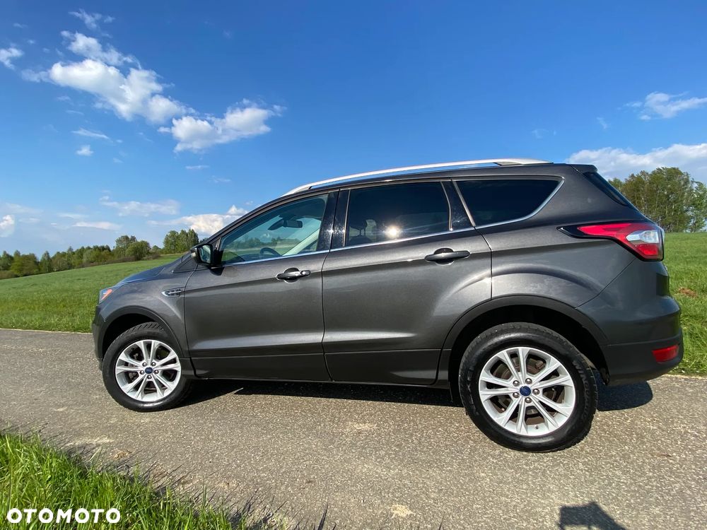 Ford Kuga 1.5 TDCi FWD Titanium - 14