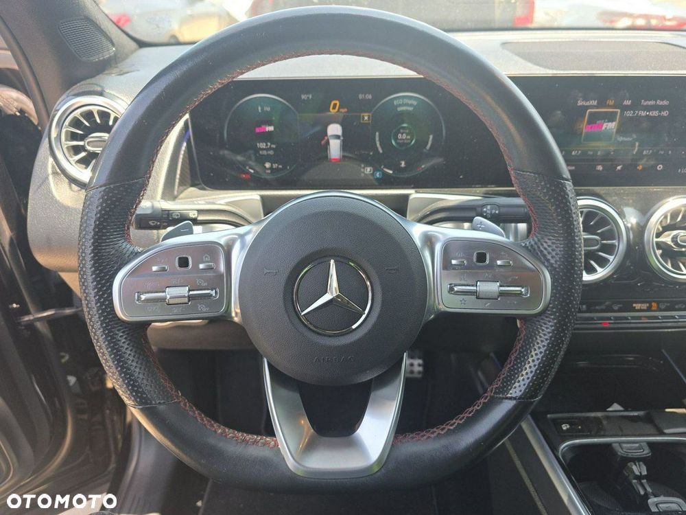 Mercedes-Benz GLB 250 4Matic 8G-DCT AMG Line - 7