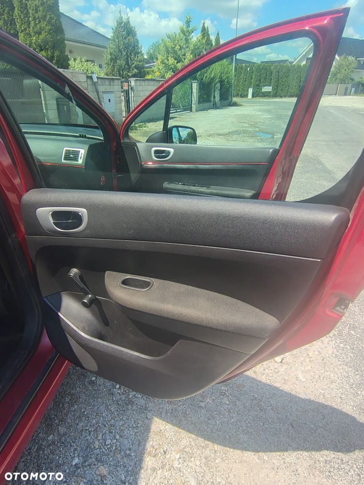 Peugeot 307 1.6 - 16