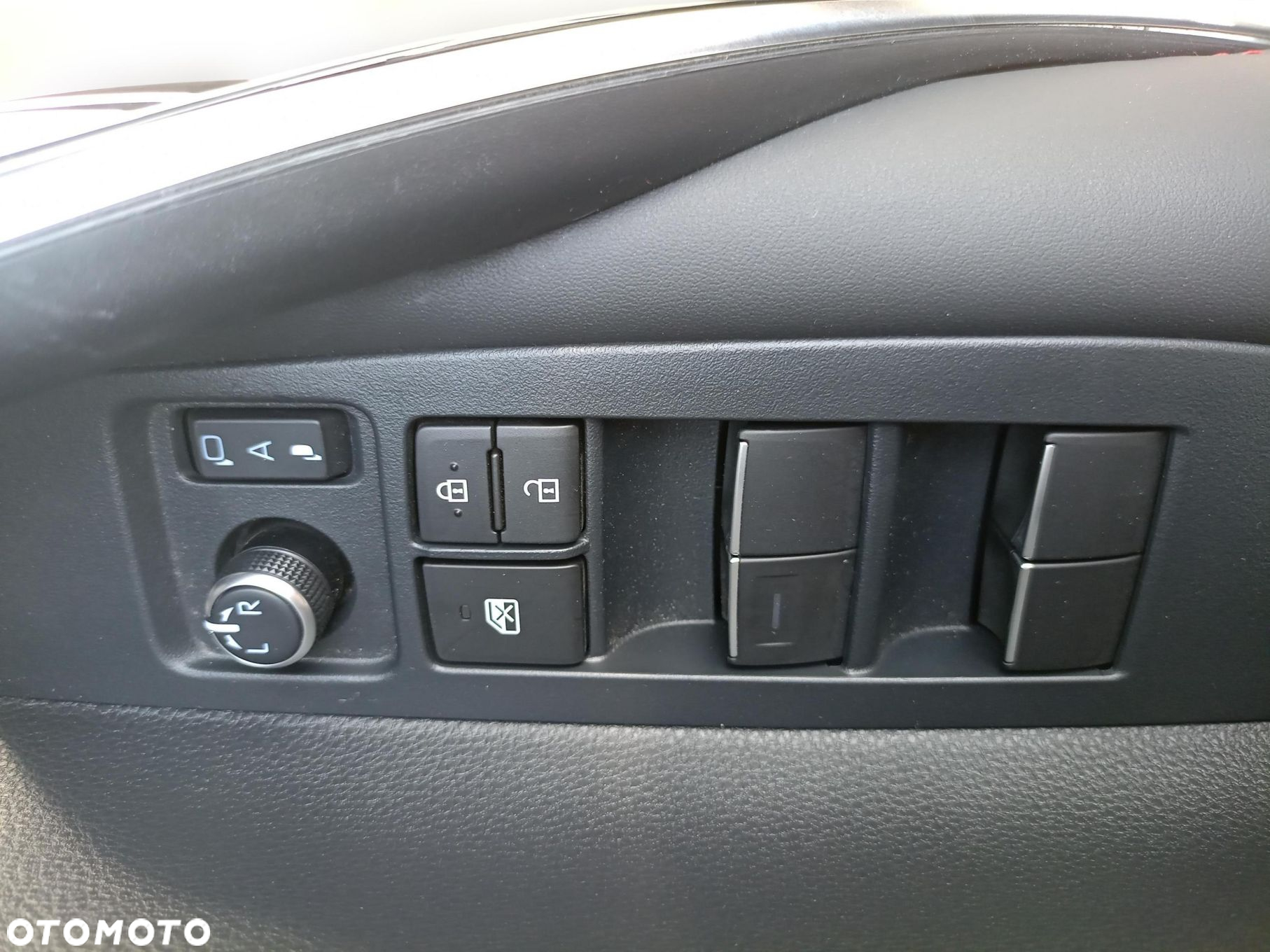 Toyota Corolla 2.0 Hybrid GR Sport - 17
