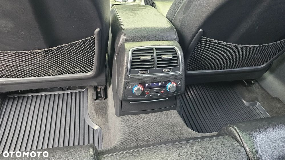 Audi A6 Allroad 3.0 TDI Quattro S tronic - 15