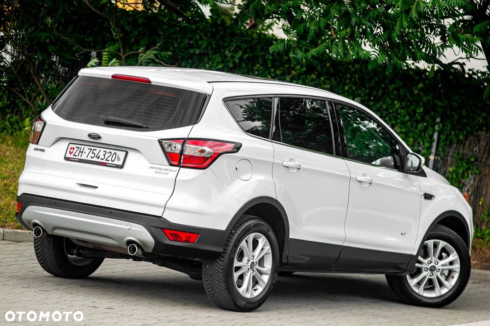 Ford Kuga 1.5 EcoBoost 4x4 Titanium - 12