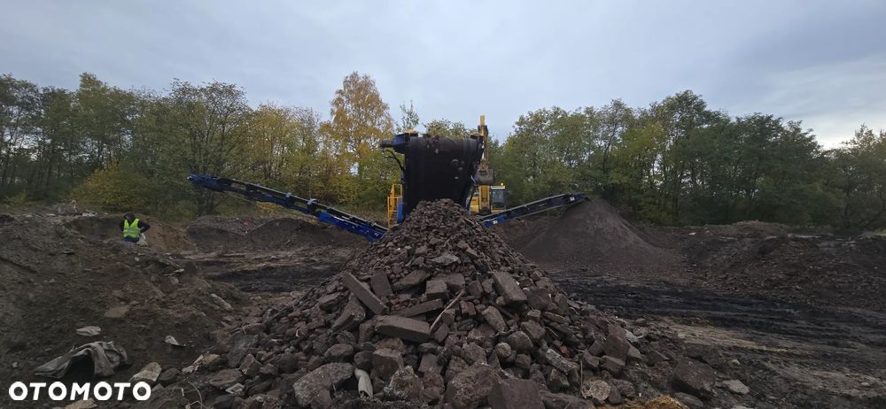 Powerscreen Przesiewacz Fintec 640 scalper - 9