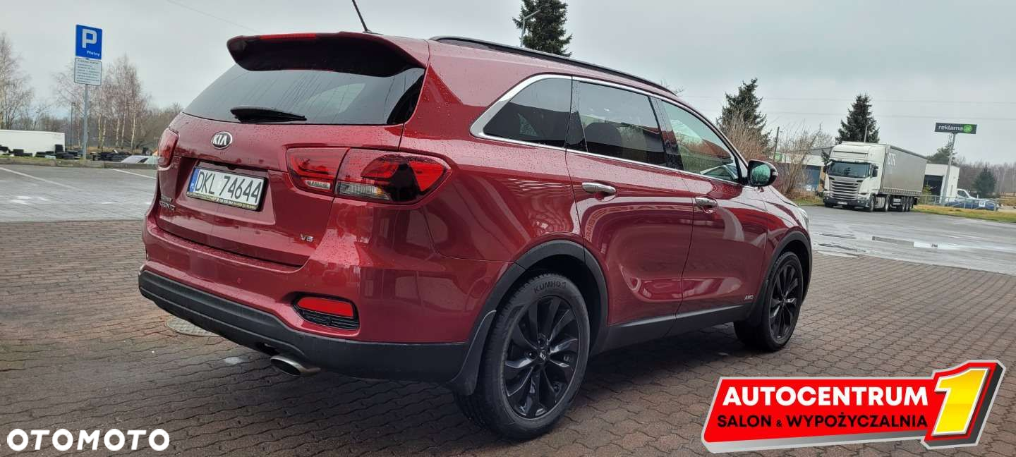Kia Sorento - 9