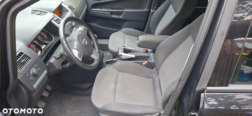 Opel Zafira 1.7 CDTI Cosmo EU5 - 11