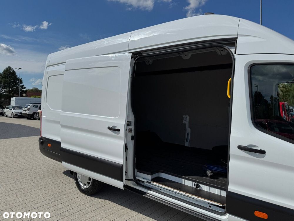 Ford e-transit 350 L4H3 - 20