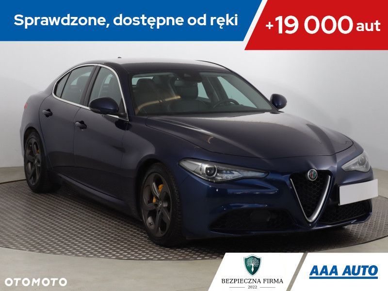 Alfa Romeo Giulia - 2