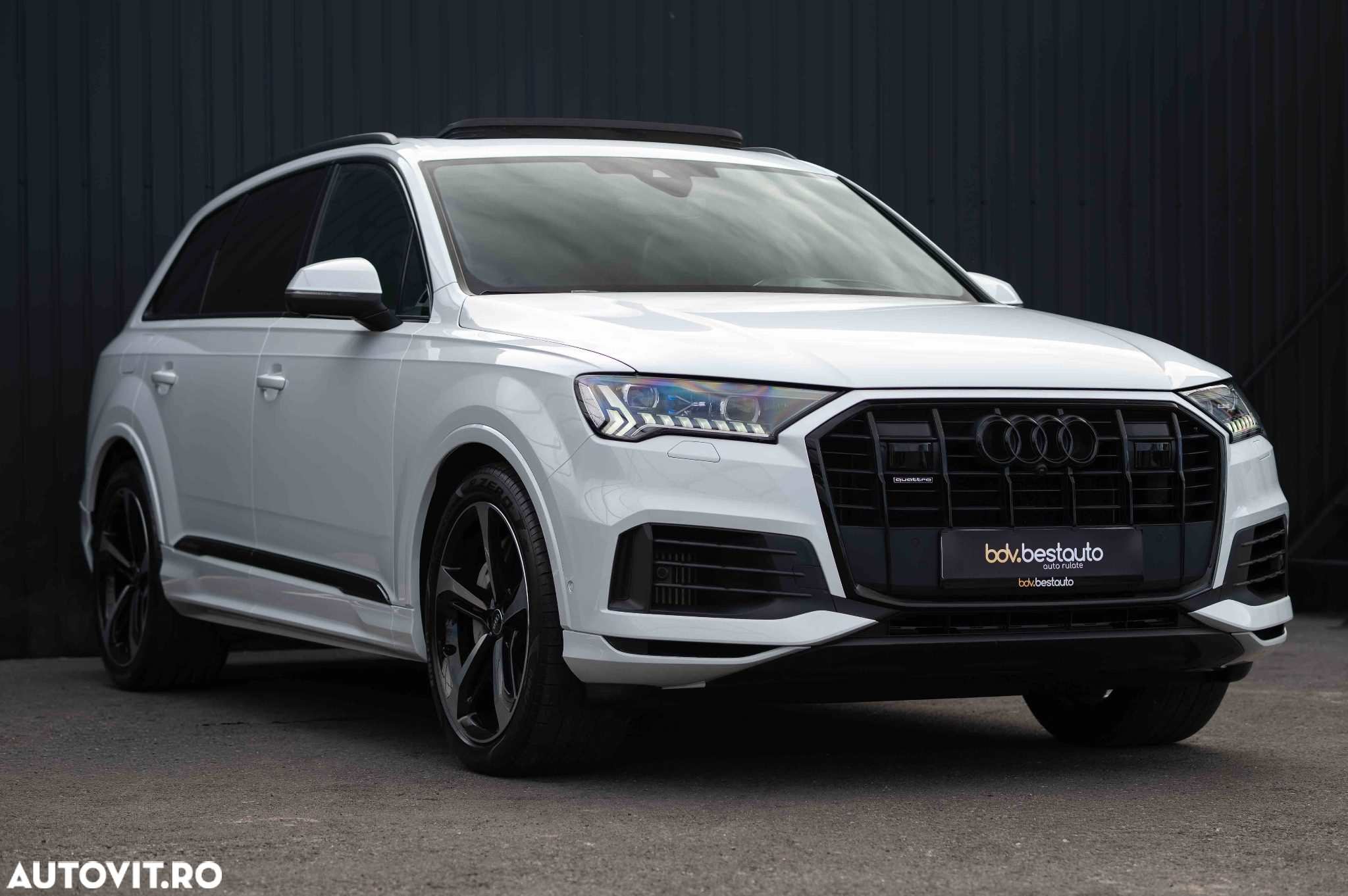 Audi Q7 3.0 55 TFSIe quattro Tiptronic Basic - 31