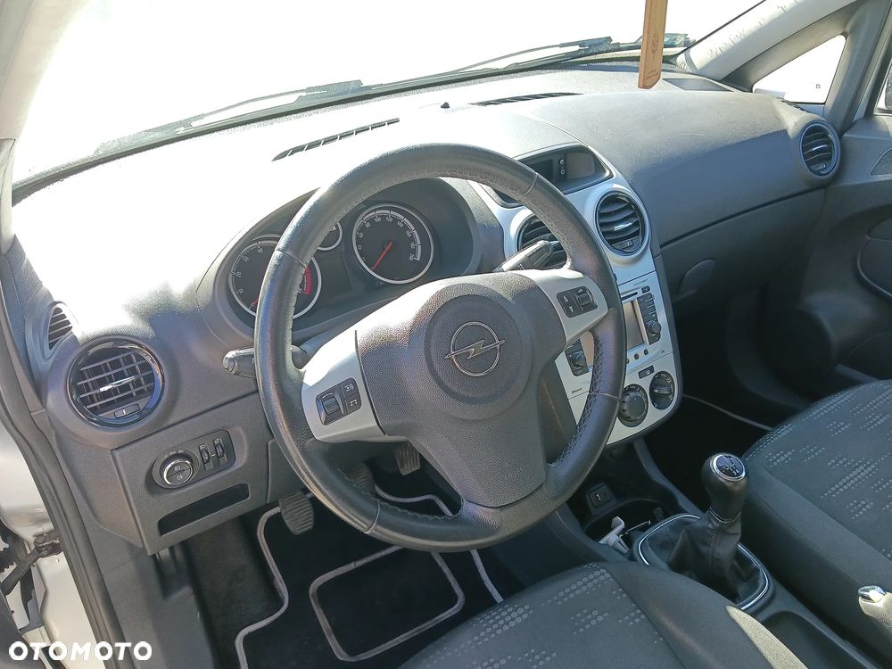 Opel Corsa 1.2 16V (ecoFLEX) Color Edition - 5