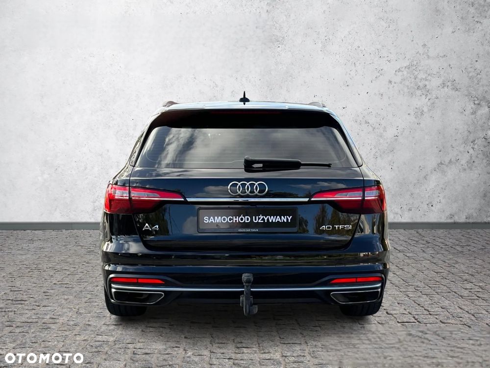 Audi A4 - 4