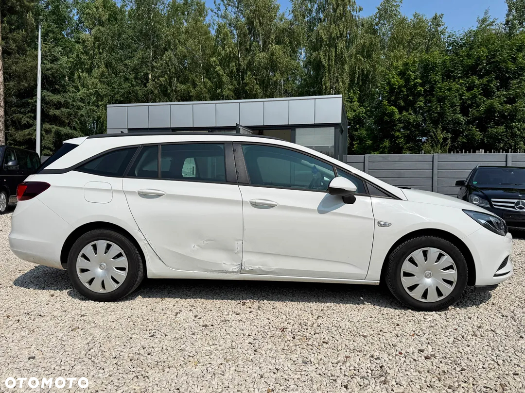 Opel Astra 1.6 D (CDTI) Sports Tourer Business - 17