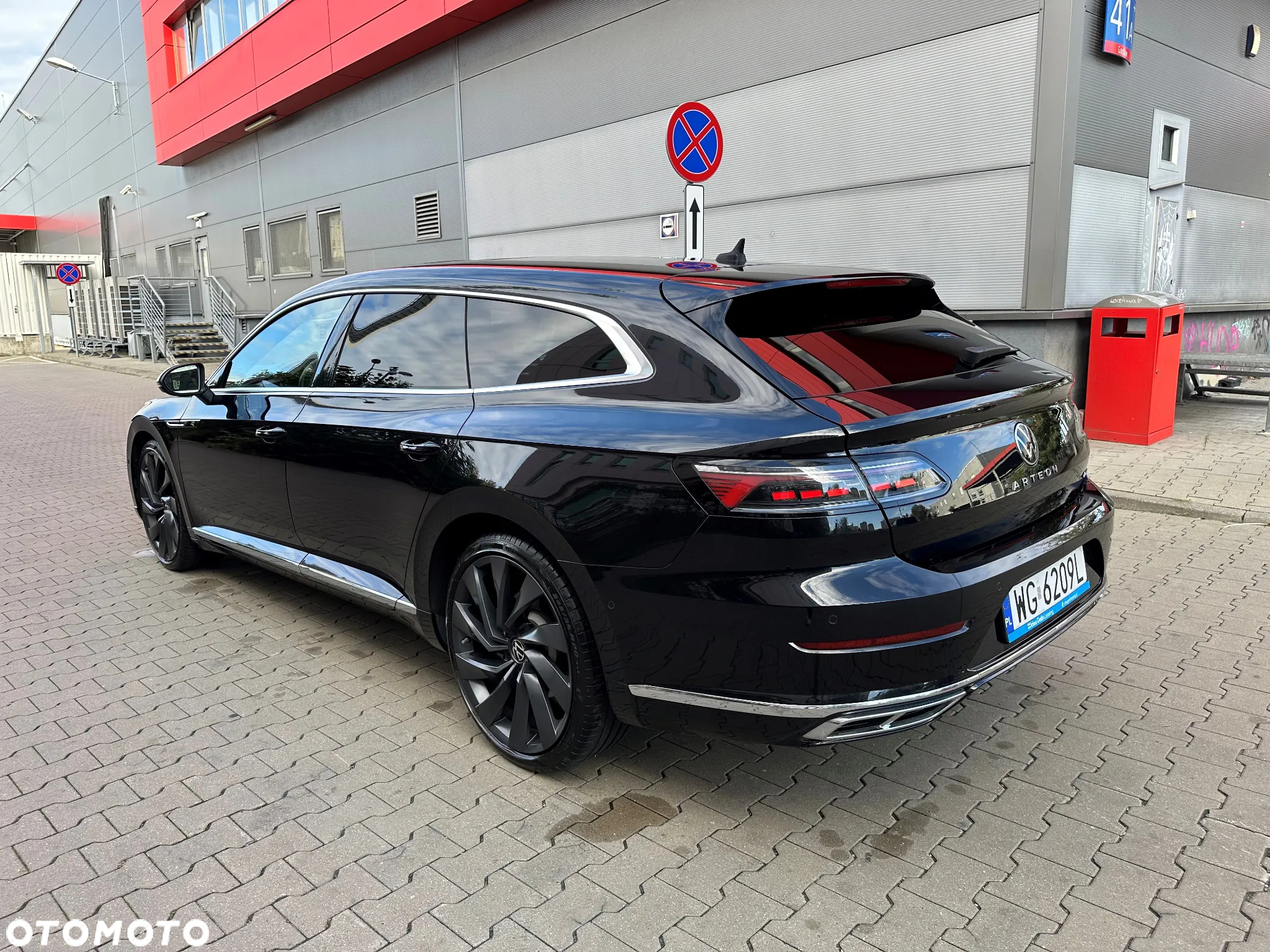 Volkswagen Arteon 2.0 TSI OPF 4Motion DSG R-Line Edition - 2