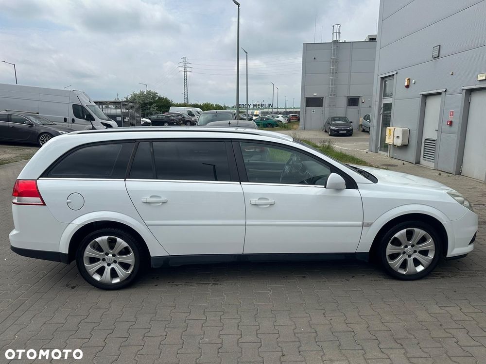 Opel Vectra 1.9 CDTI DPF - 1