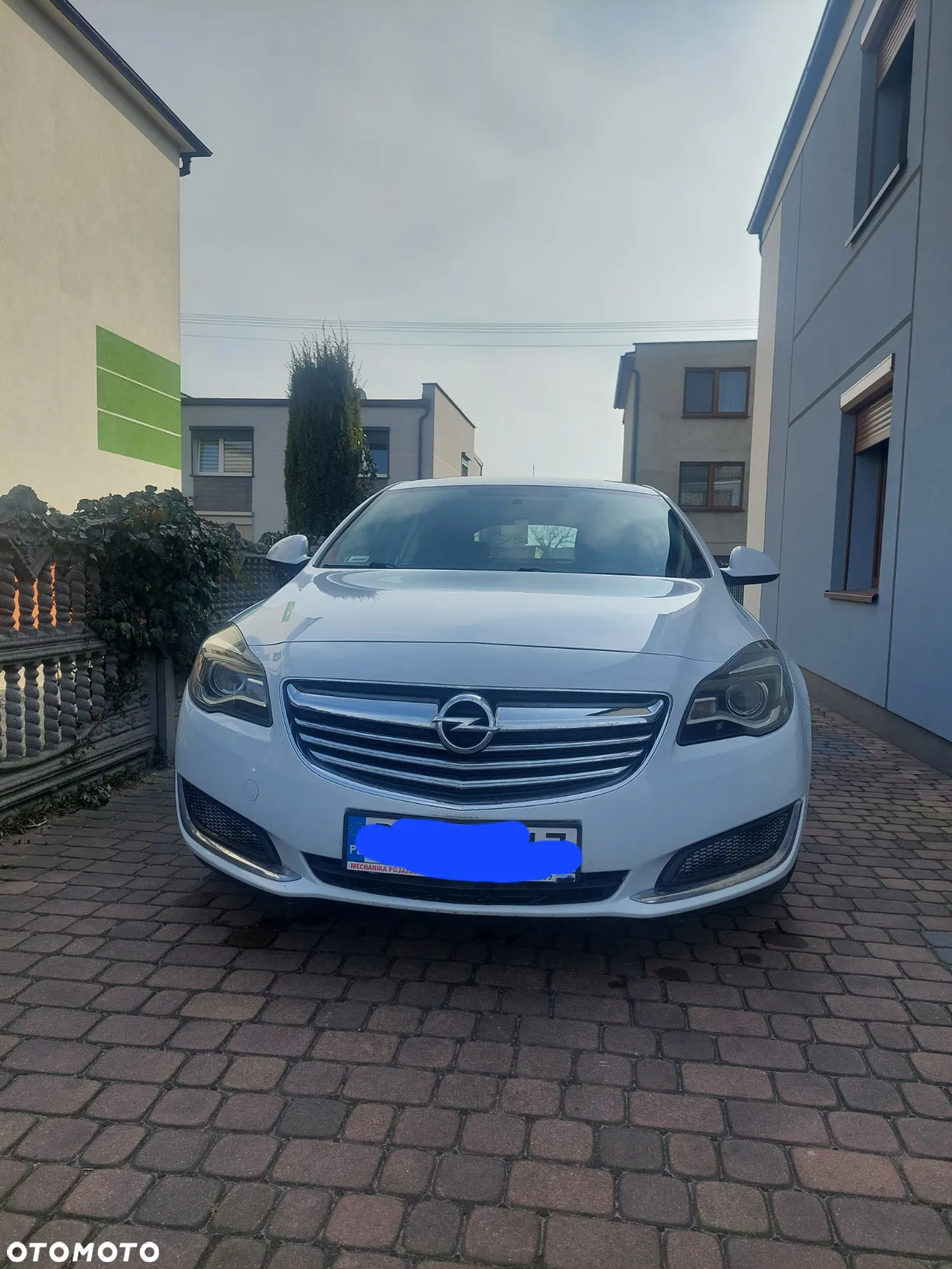 Opel Insignia 1.8 - 2