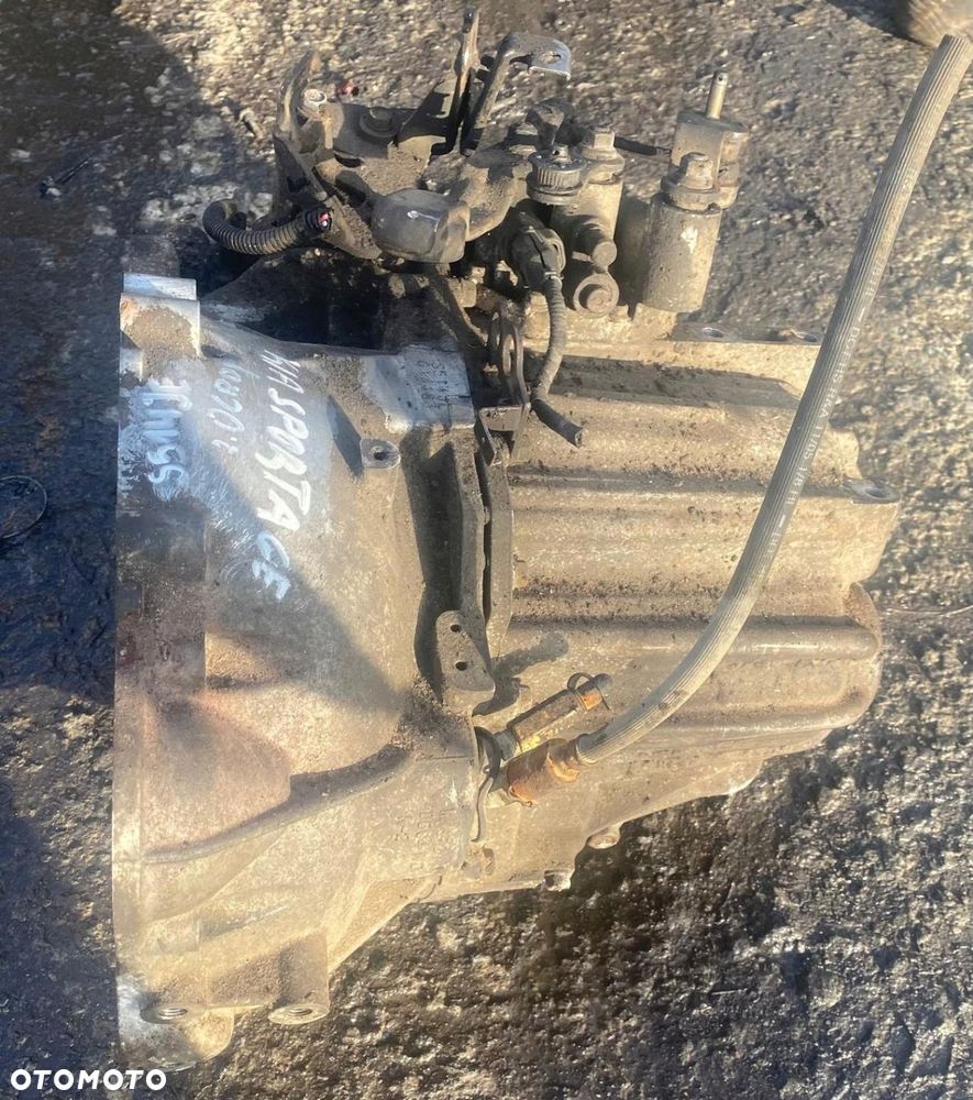 SKRZYNIA MANUALNA BIEGÓW 4X4 KIA SPORTAGE II 2.0 CRDI S514JE - 2