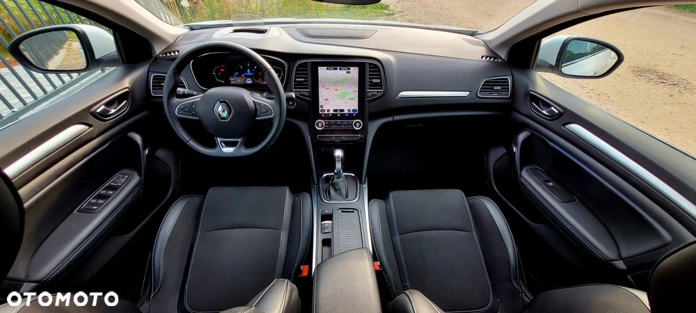 Renault Megane 1.5 Blue dCi Intens EDC - 11