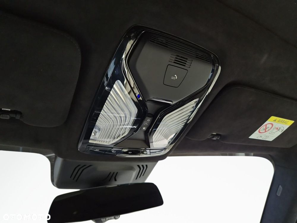 BMW X7 M50d sport - 35
