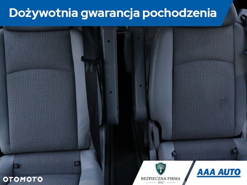 Mercedes-Benz Viano - 11