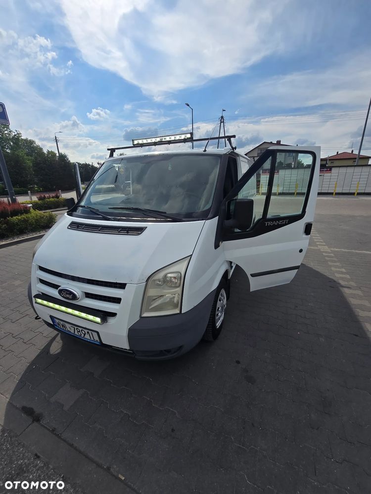Ford Transit - 19
