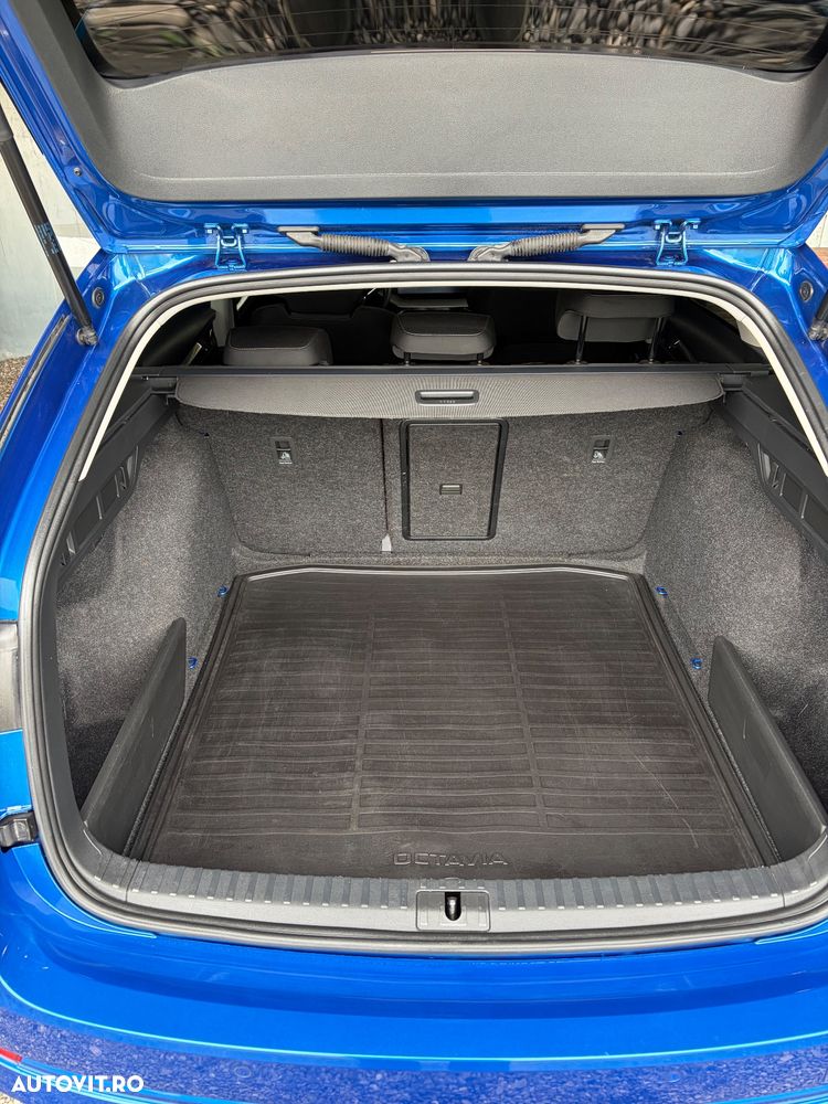 Skoda Octavia 2.0 TDI DSG Style - 26