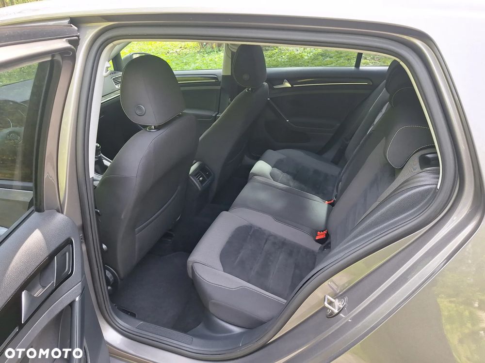 Volkswagen Golf 1.4 TSI BMT Highline - 13