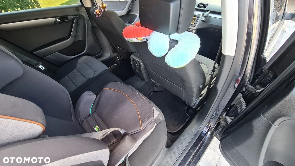 Volkswagen Passat 2.0 TDI Comfortline - 18