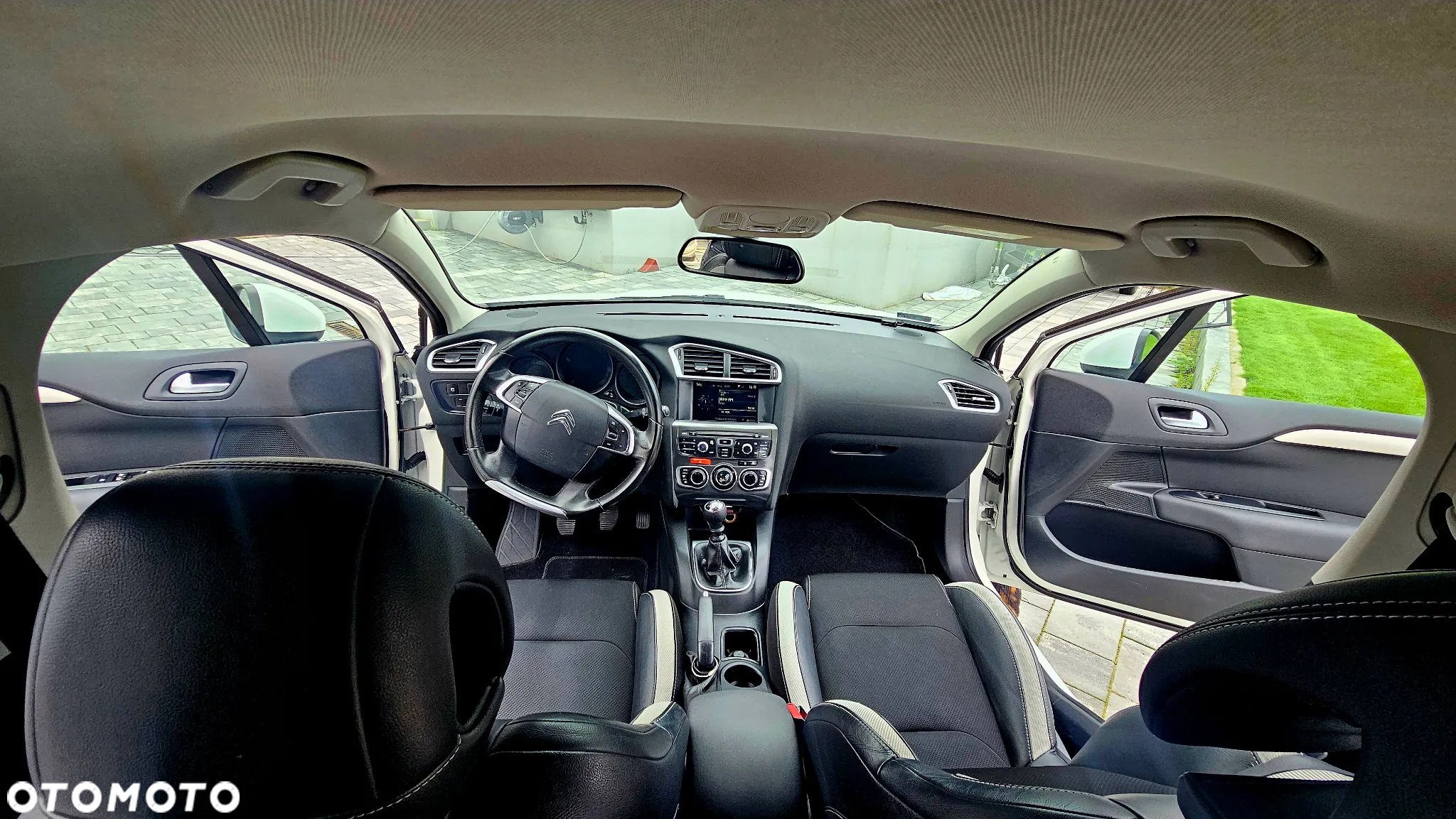 Citroën C4 HDi 115 Selection - 7