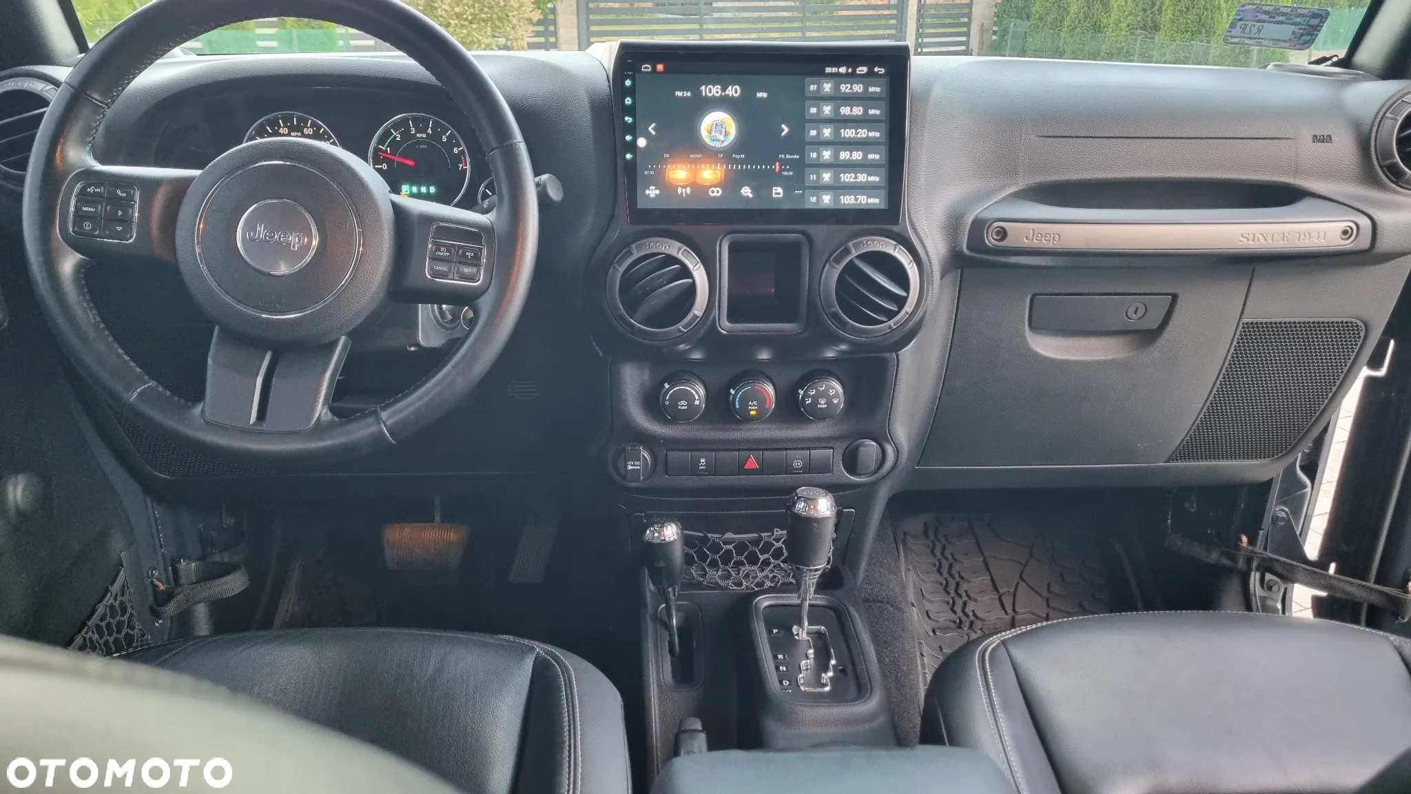 Jeep Wrangler - 23