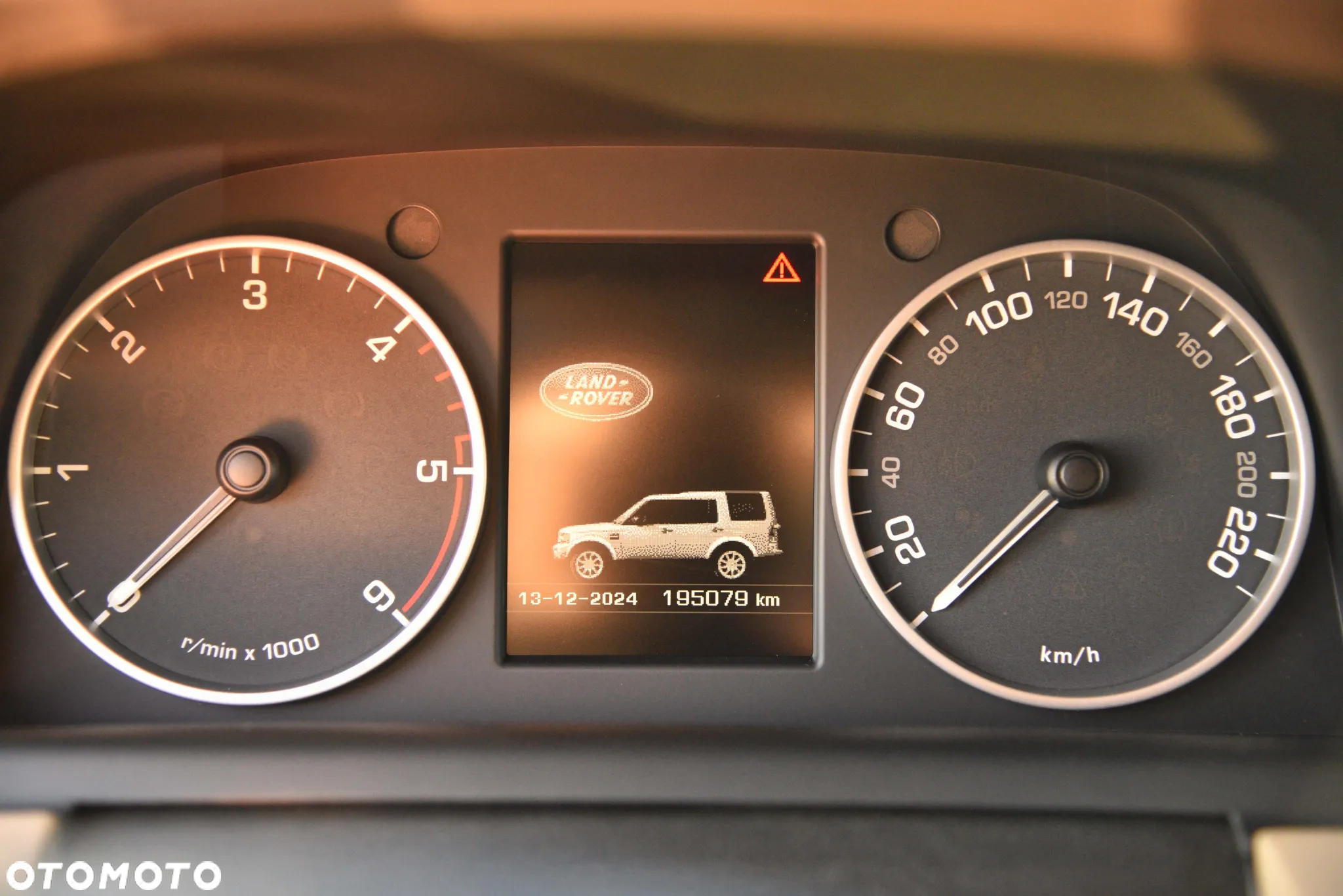 Land Rover Discovery IV 3.0 SD V6 HSE EU6 - 21