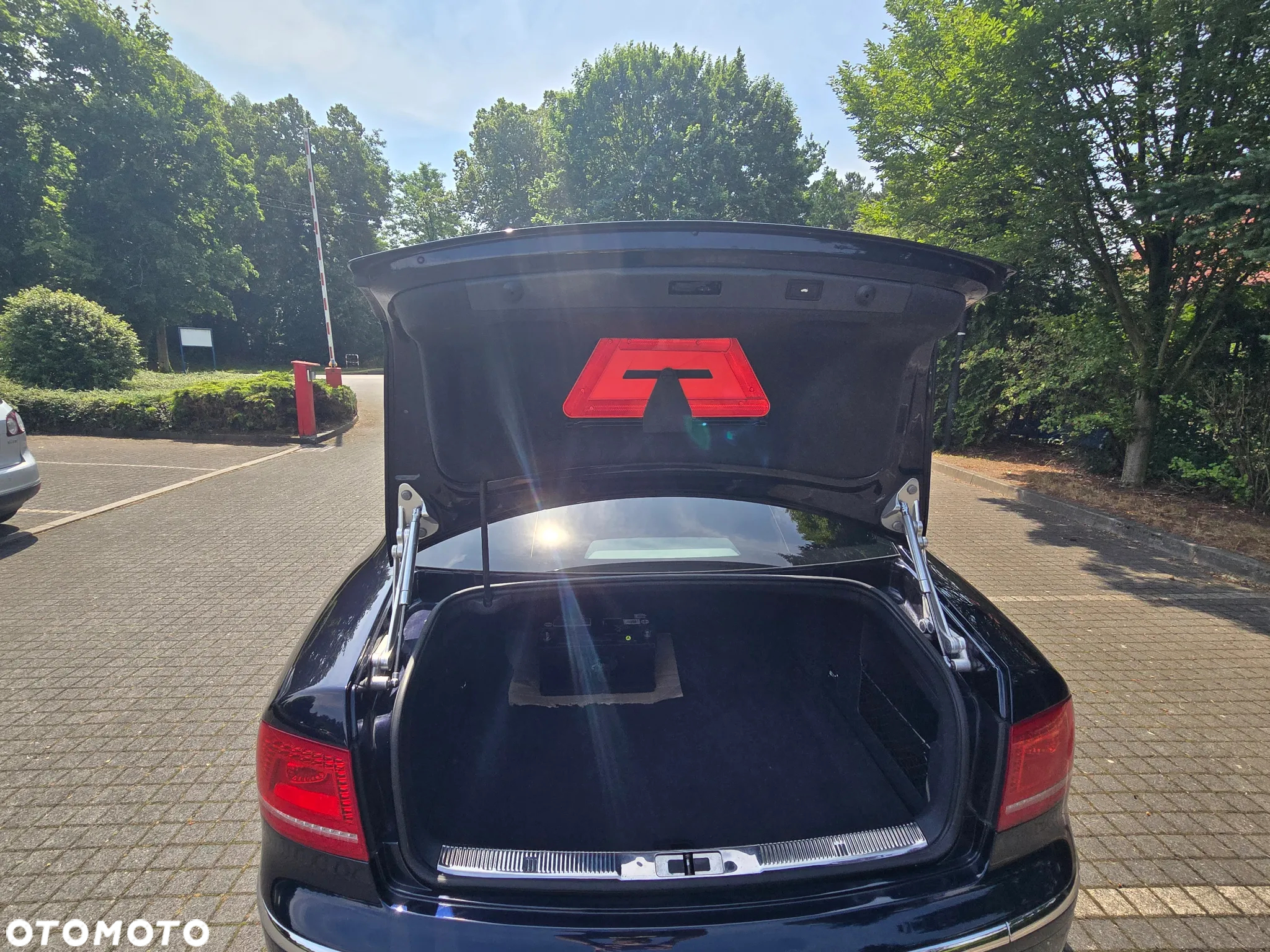 Volkswagen Phaeton 3.0 V6 TDI DPF 4MOTION Automatik (4 Sitzer) - 37