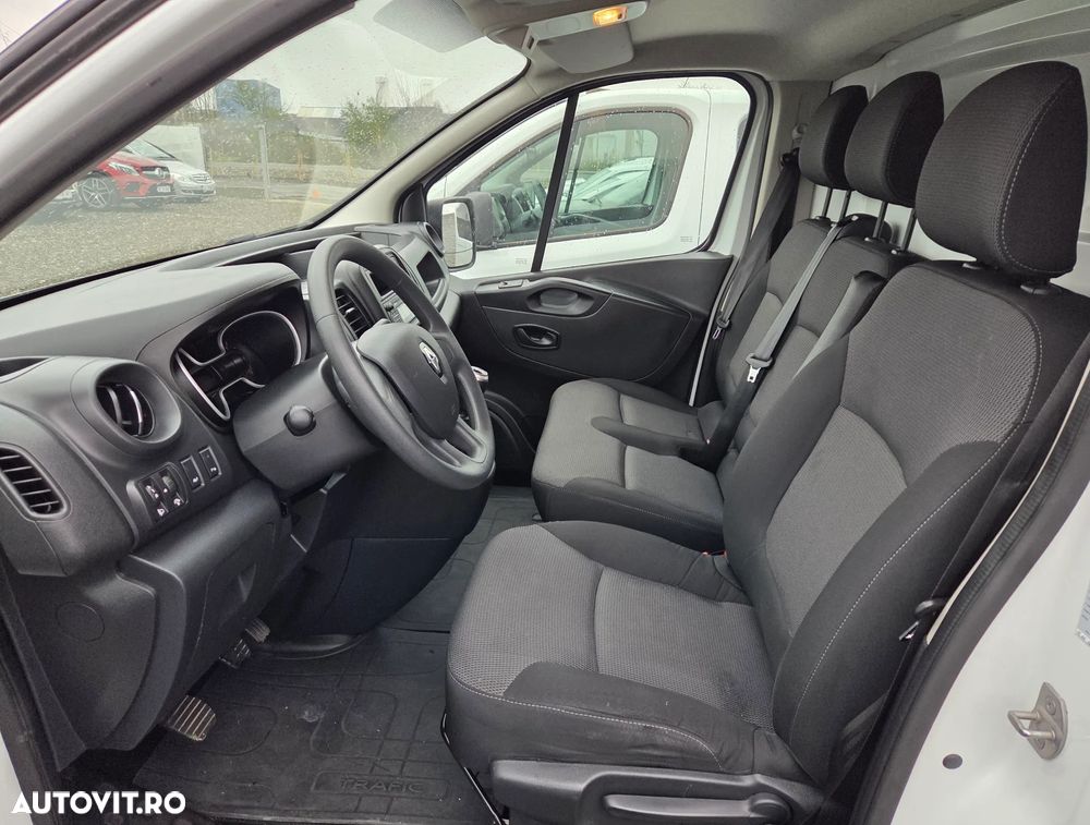 Renault Trafic - 4