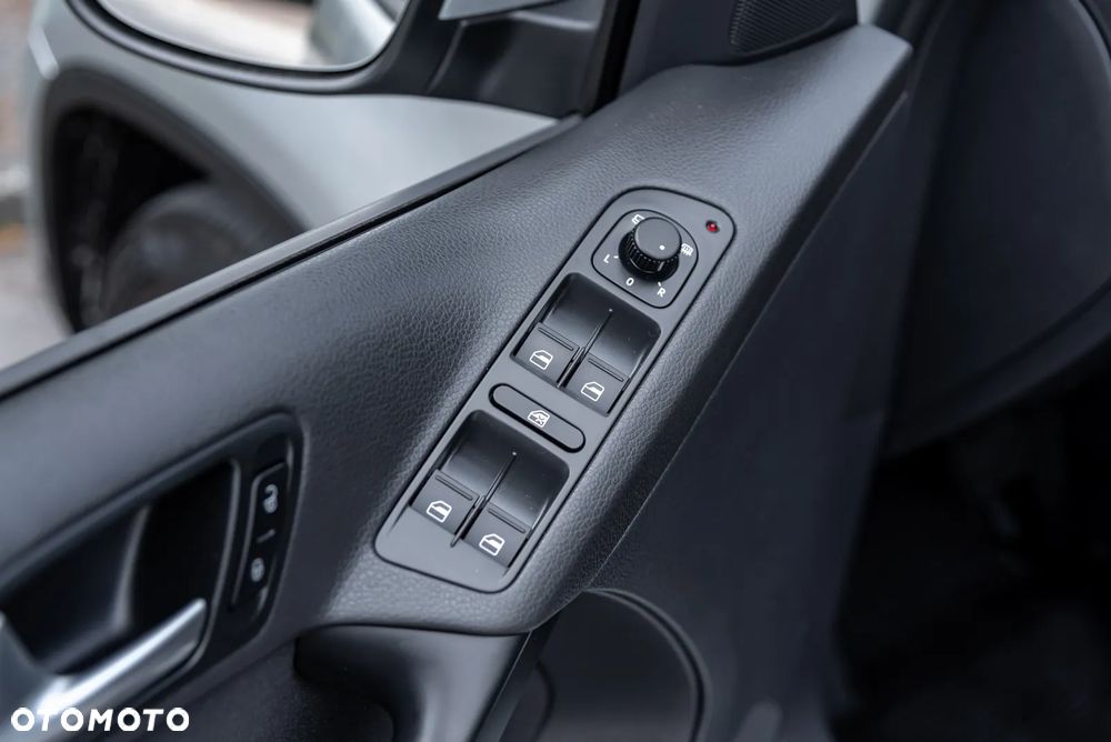 Volkswagen Tiguan - 20