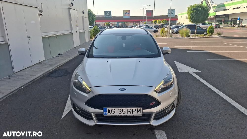 Ford Focus - 9
