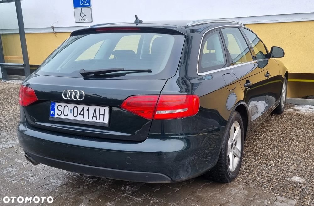 Audi A4 Avant 2.0 TDI DPF quattro Ambiente - 12