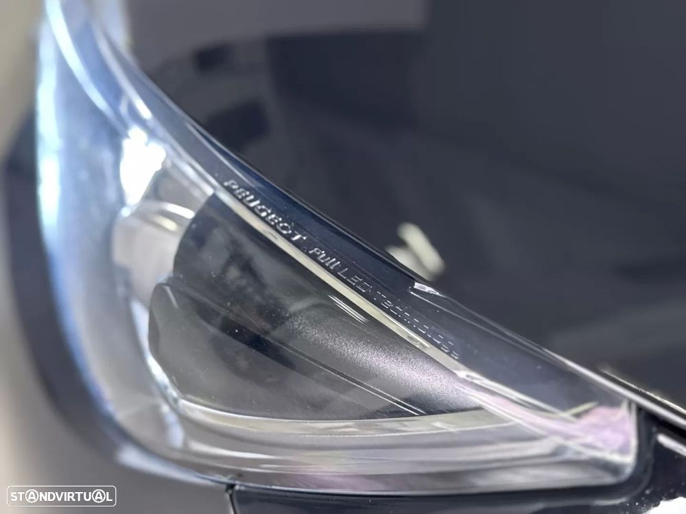 Peugeot 308 1.2 PureTech GT Line - 16