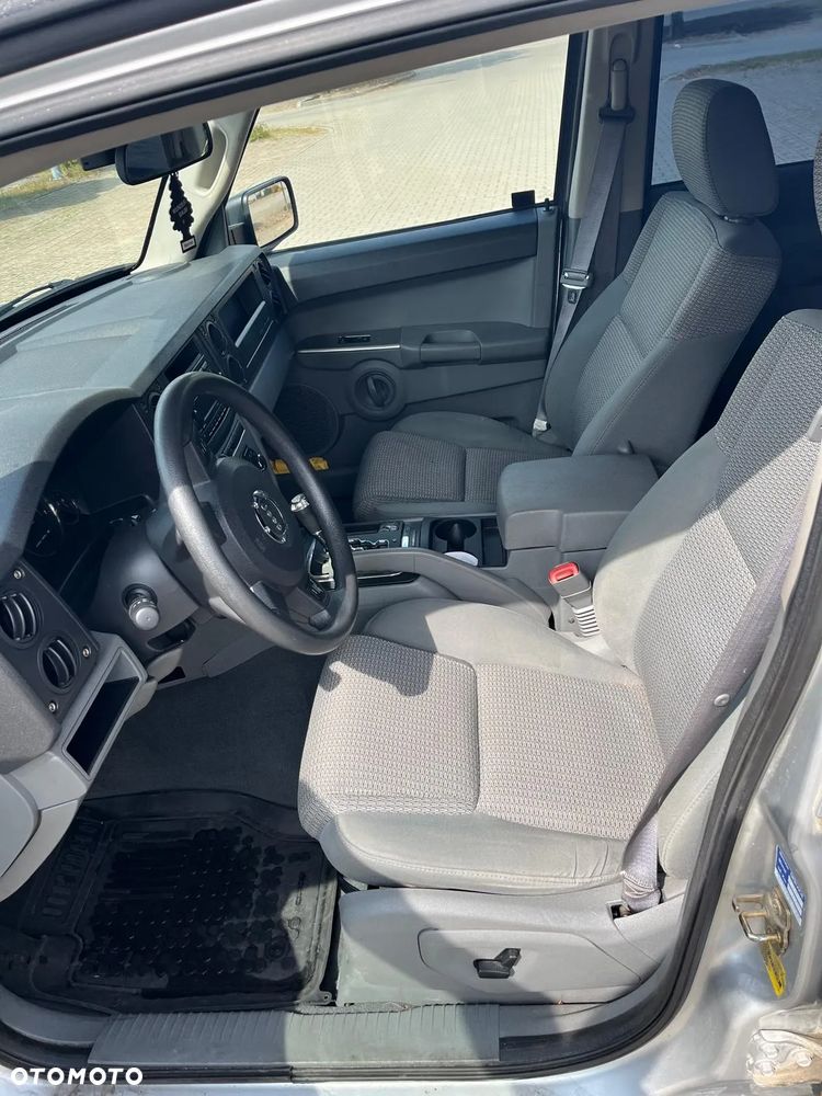 Jeep Commander 3.0 CRD DPF Automatik - 17