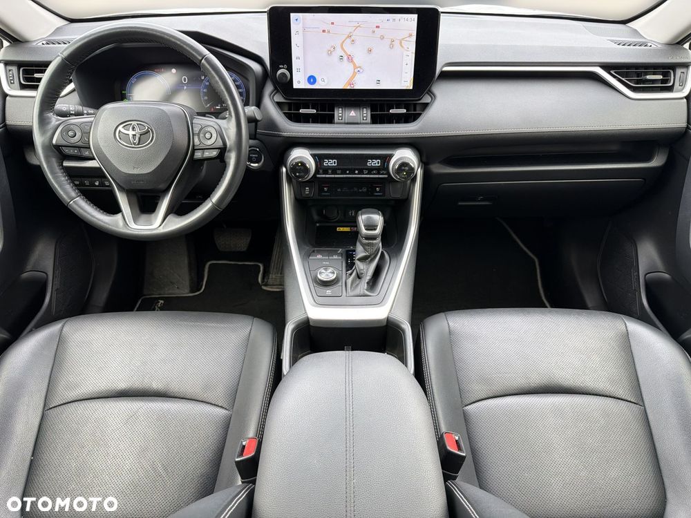 Toyota RAV4 - 11