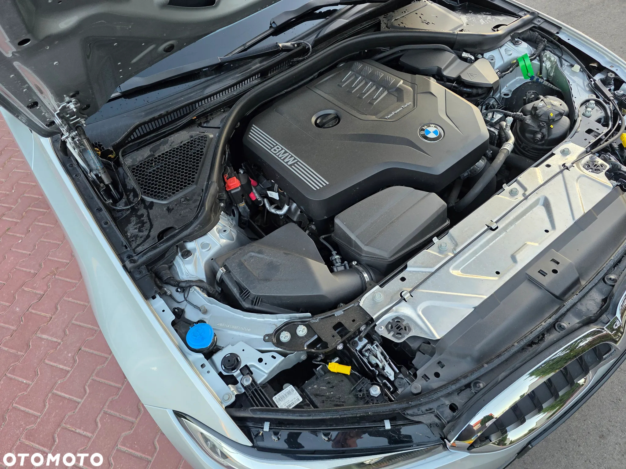 BMW Seria 3 320i Sport Line sport - 16