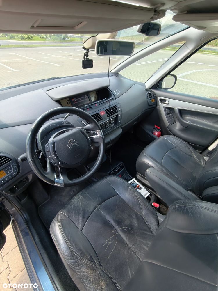Citroën C4 Grand Picasso - 26