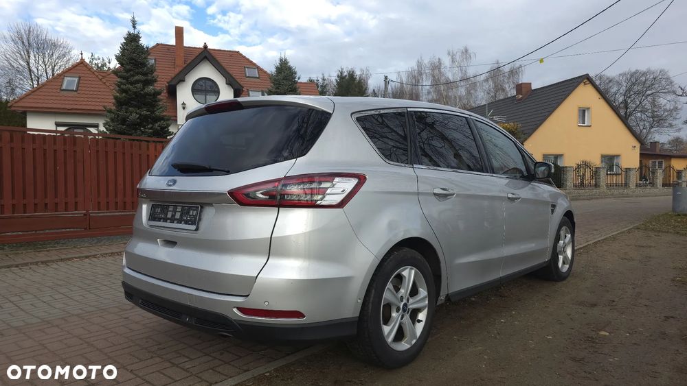 Ford S-Max 2.0 TDCi Titanium PowerShift - 6