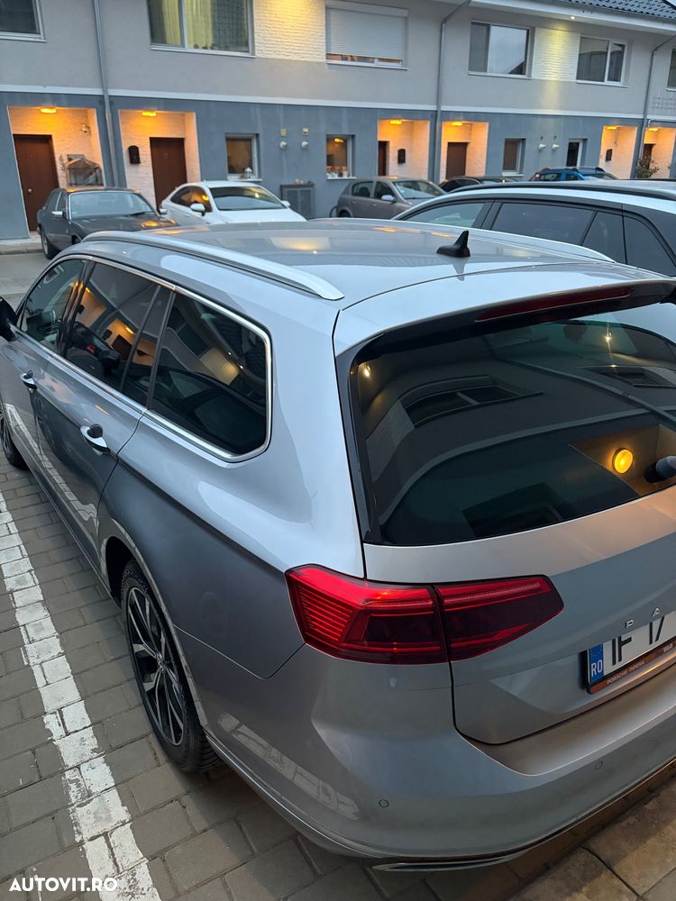 Volkswagen Passat 2.0 TDI DSG Highline - 19