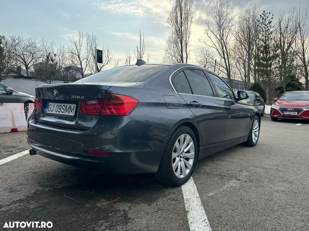 BMW Seria 3 318d - 5