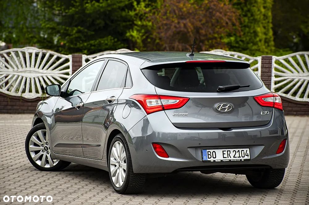 Hyundai i30 1.6 CRDi Premium - 8