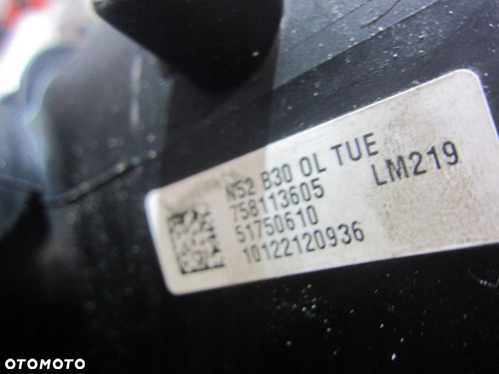 BMW X3 F25 F01 F10 N52 KOLEKTOR SSĄCY 11617584525 - 9
