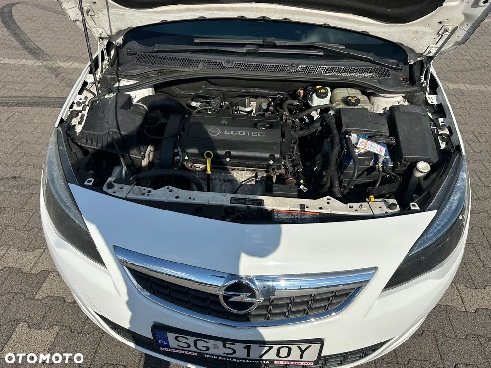 Opel Astra 1.6 - 11