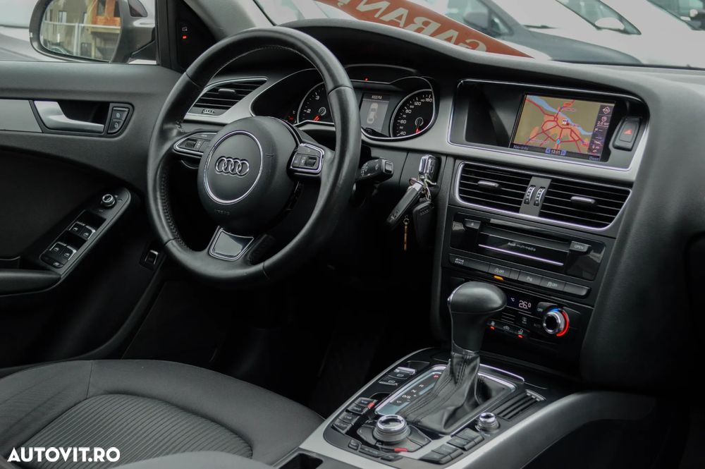 Audi A4 2.0 TDI DPF multitronic Attraction - 4