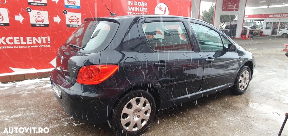Peugeot 307 1.6HDi XR - 2