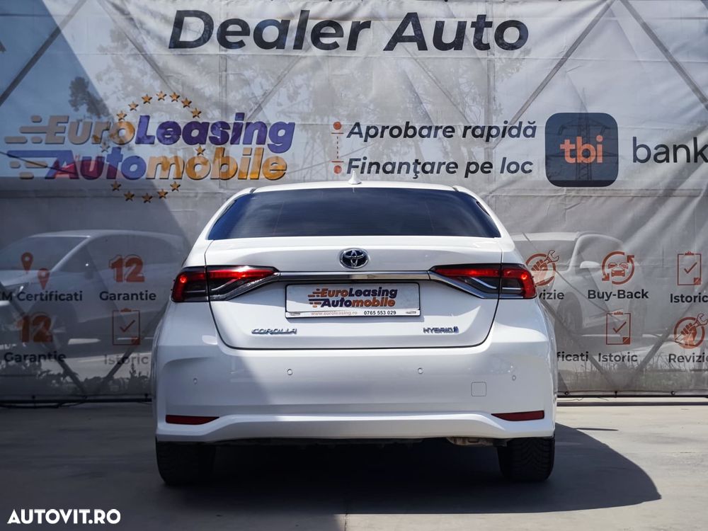 Toyota Corolla 1.8 HSD Dynamic - 11
