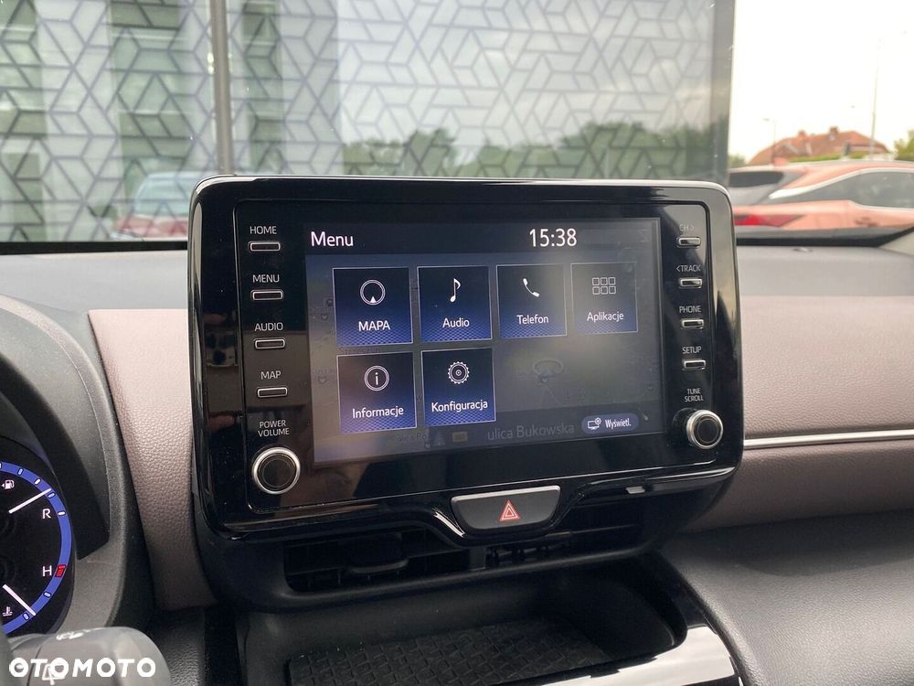Toyota Yaris Cross Hybrid 1.5 Executive - 17
